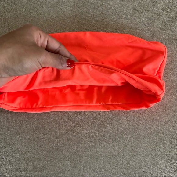 NWOT Good American better band bandeau swim top - Picture 5 of 8